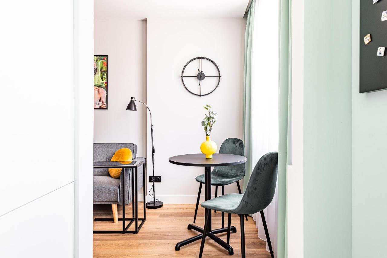 Apartment Frida Katowice Ligota Near Hospitals & Sum מראה חיצוני תמונה